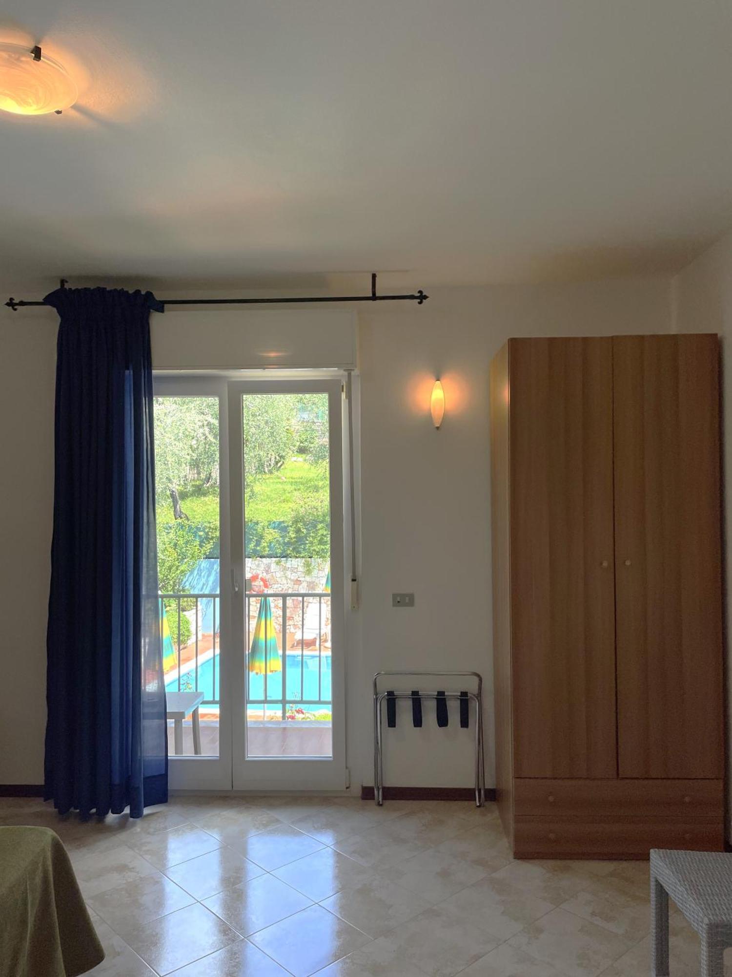 Hotel Casa Popi 马尔切西内 外观 照片