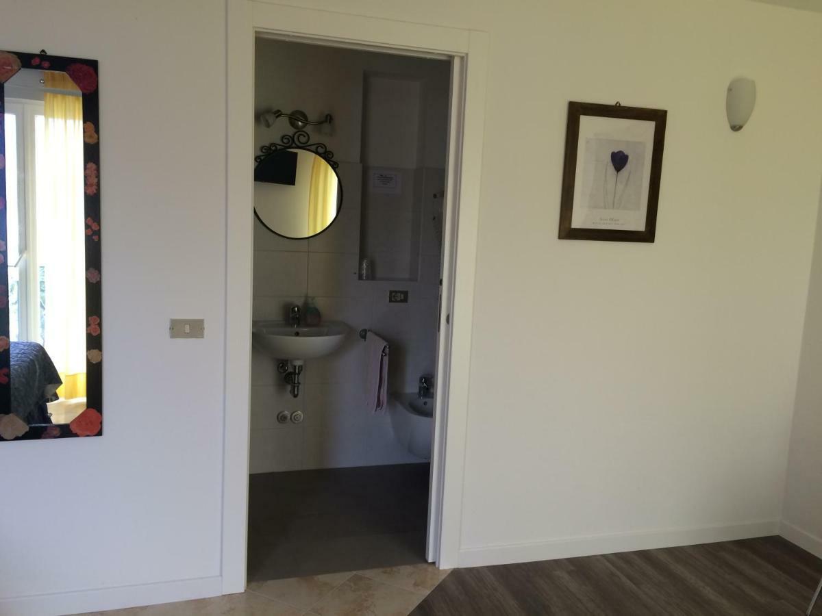 Hotel Casa Popi 马尔切西内 外观 照片