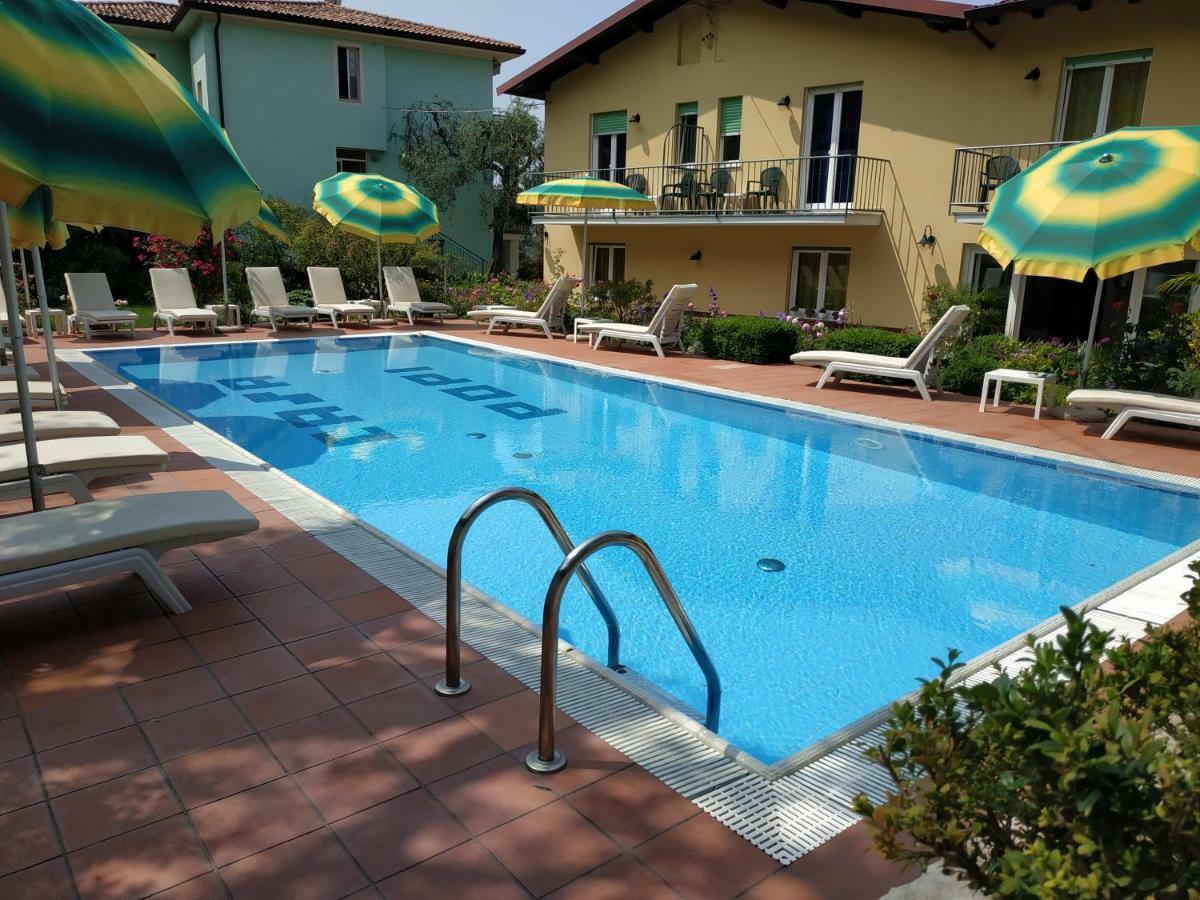 Hotel Casa Popi 马尔切西内 外观 照片